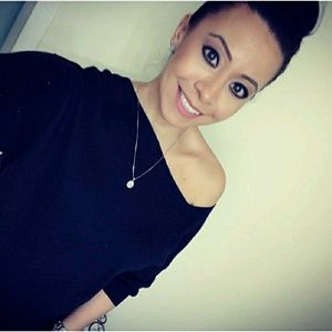 Meet your Posher, Eva